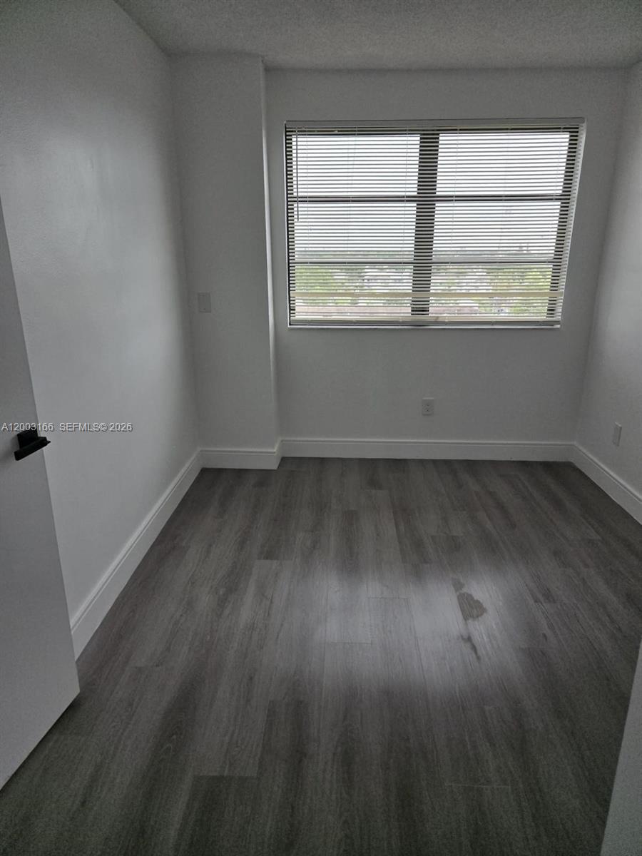 20840 San Simeon Way 601 Property Photo 9