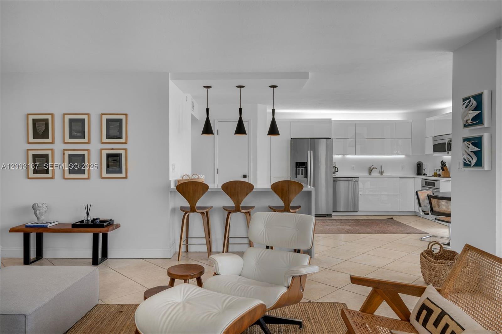 881 Ocean Drive 3e Property Photo 13
