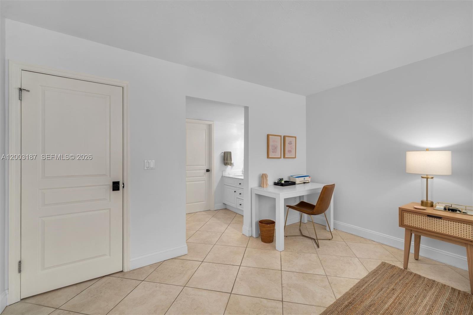 881 Ocean Drive 3e Property Photo 19