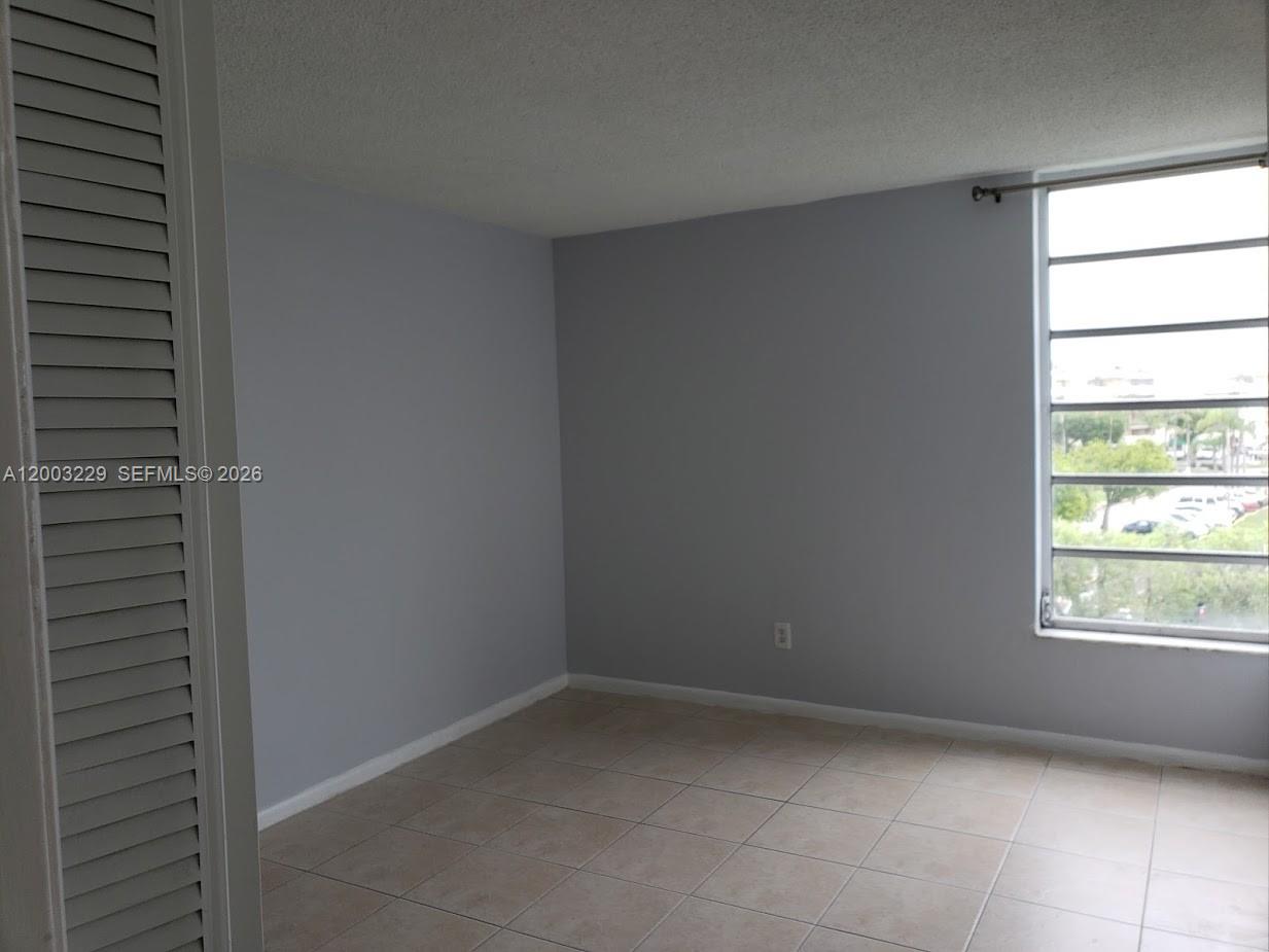 8840 Fontainebleau Boulevard 402 Property Photo 4