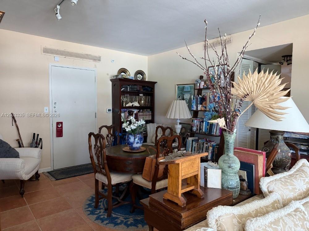 A12003335 Property Photo 11