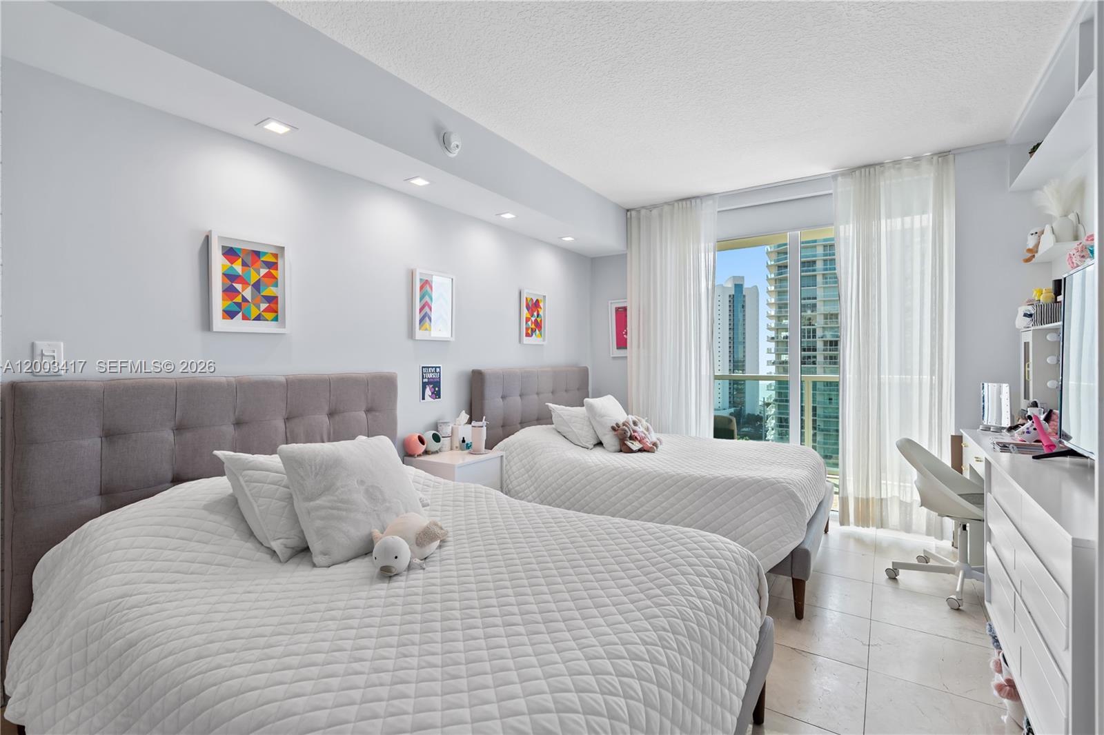 250 Sunny Isles Boulevard 3-1606 Property Photo 19