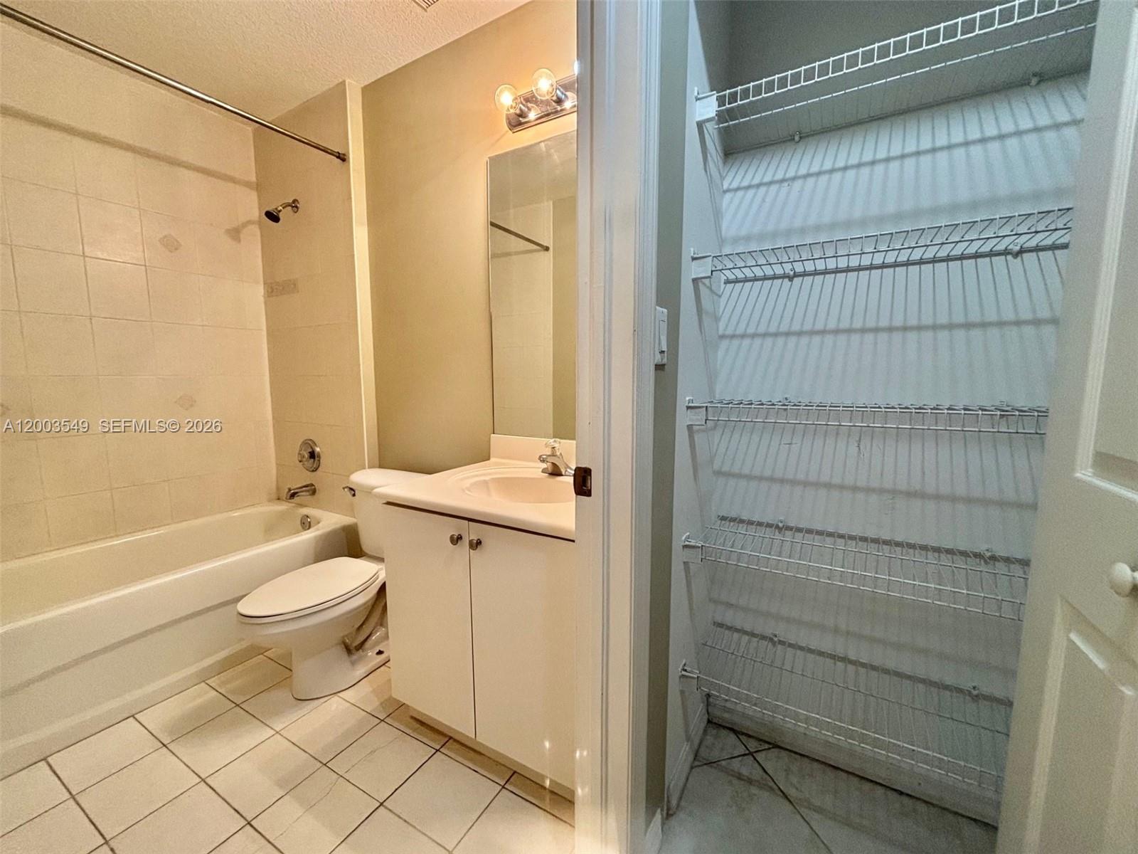 2307 Anchor Court 4006 Property Photo 13