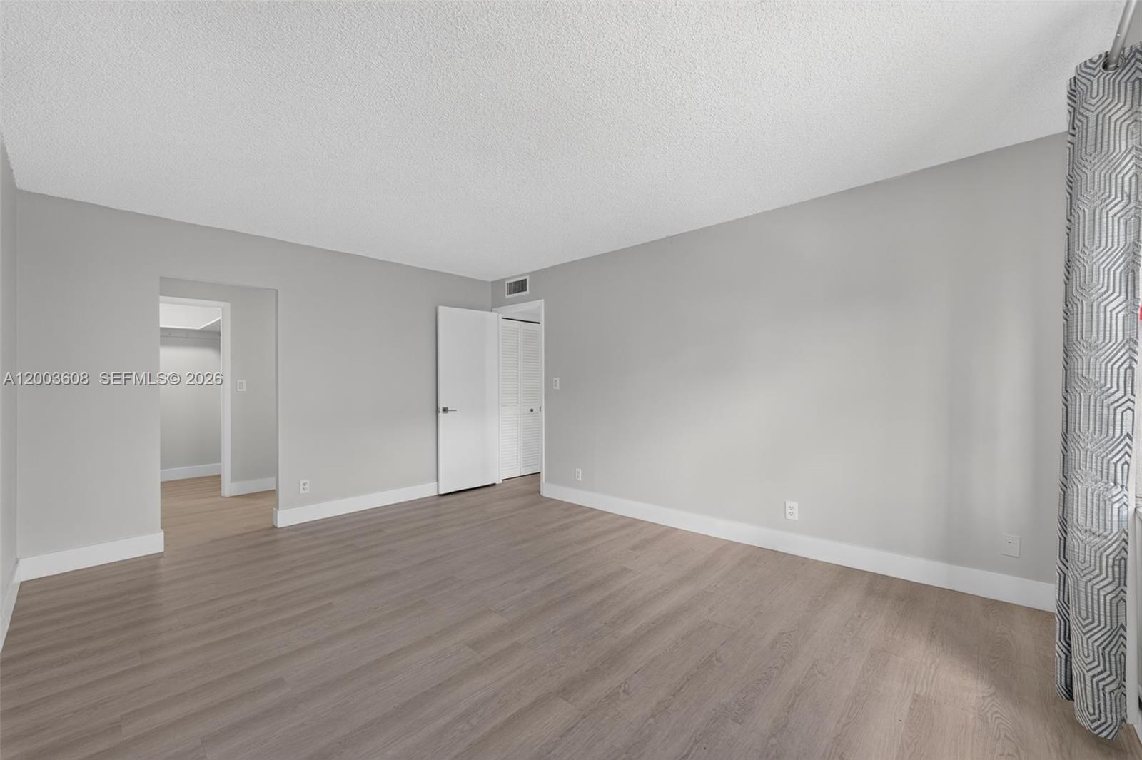 401 Golden Isles Drive 303 Property Photo 12
