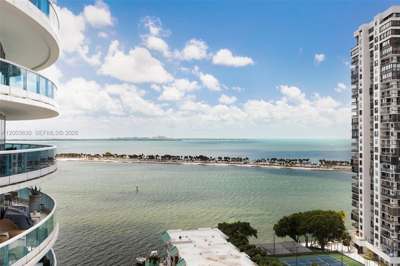 2127 Brickell Avenue 1805 Property Photo 1