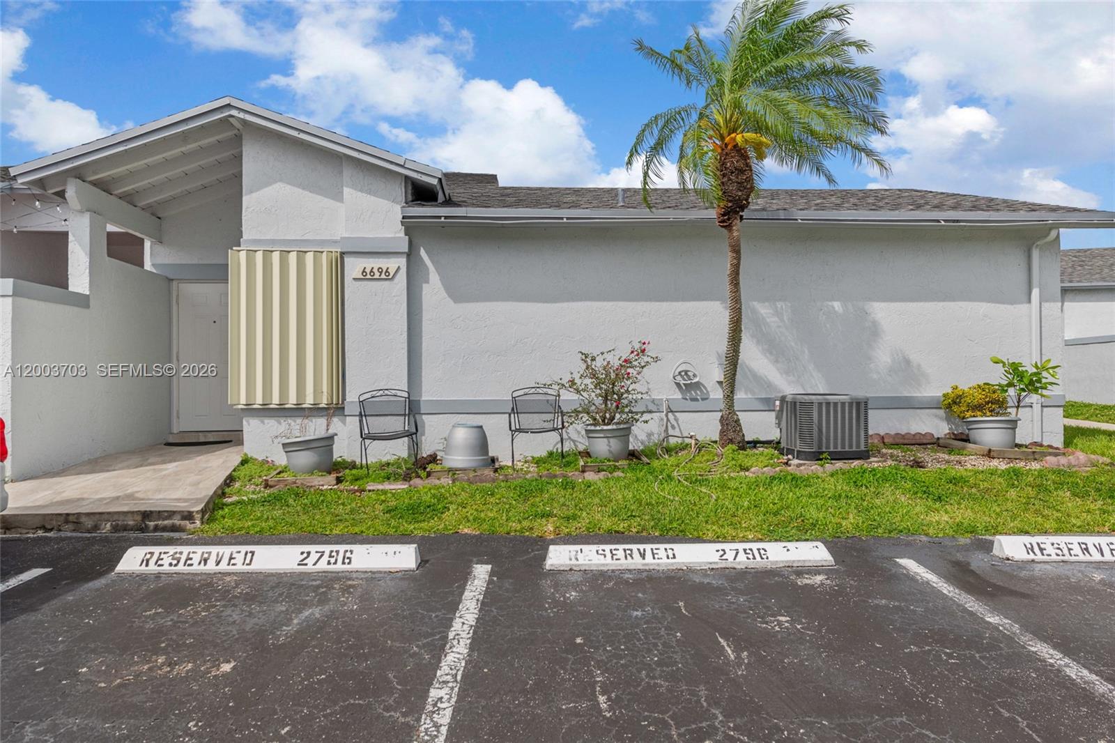 6696 Sw 152nd Place 27-96 Property Photo 3