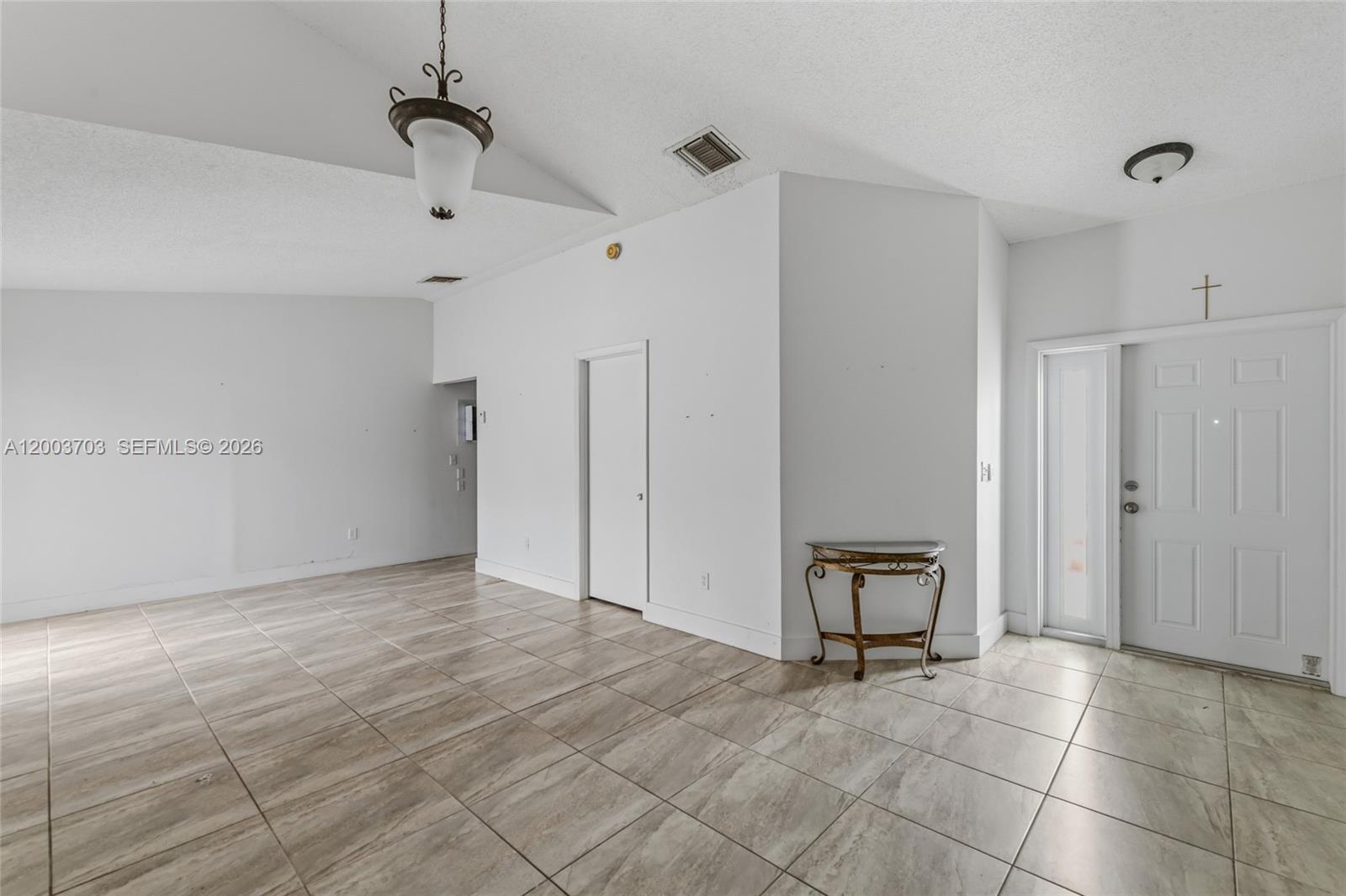 6696 Sw 152nd Place 27-96 Property Photo 11