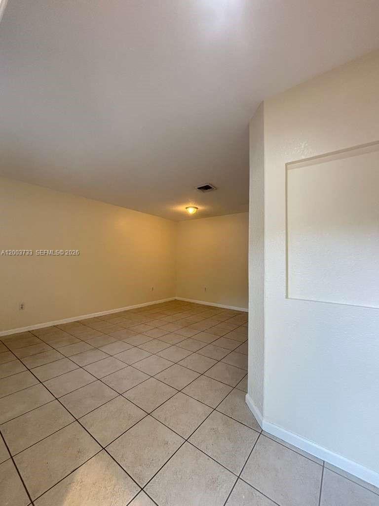 8375 Sw 29th Street 102 Property Photo 2