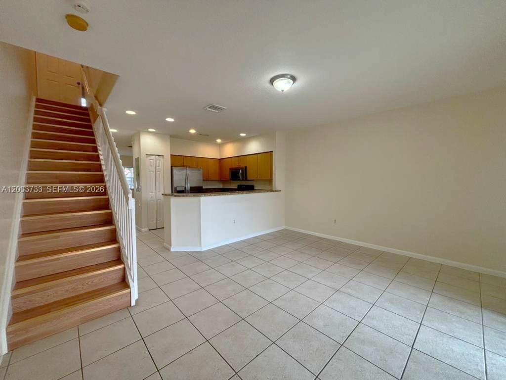 8375 Sw 29th Street 102 Property Photo 12