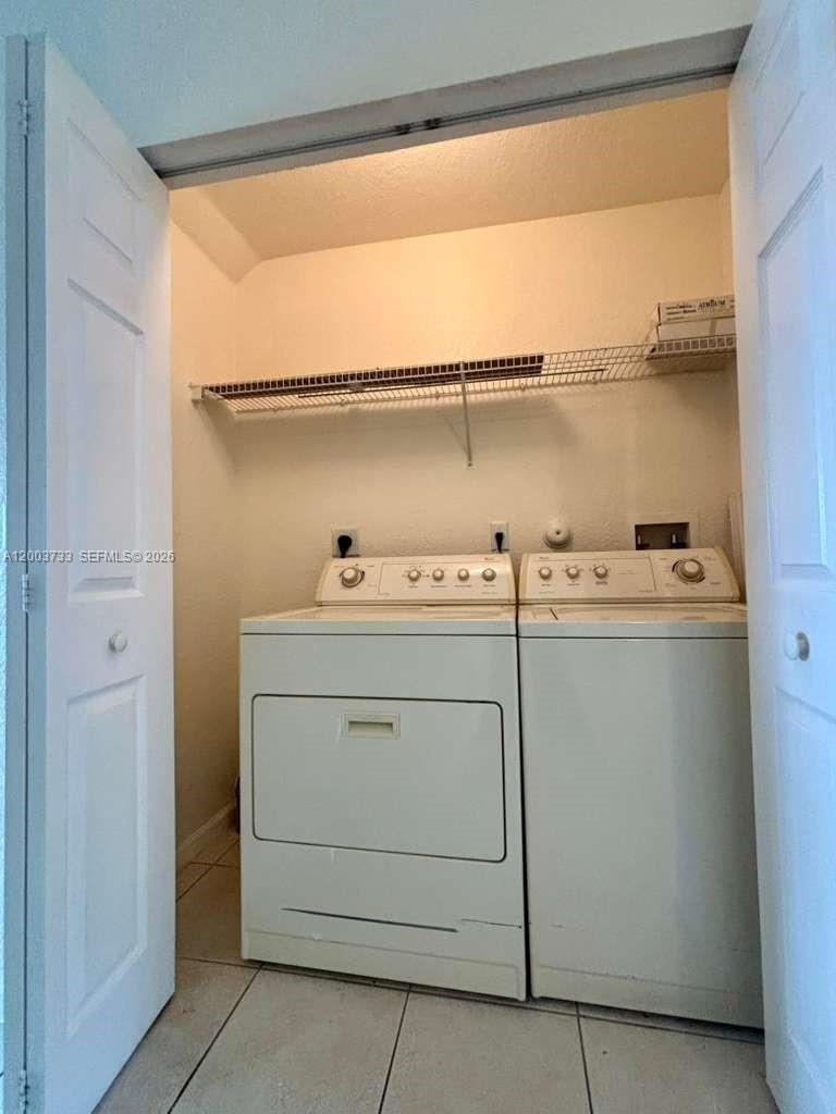 8375 Sw 29th Street 102 Property Photo 24