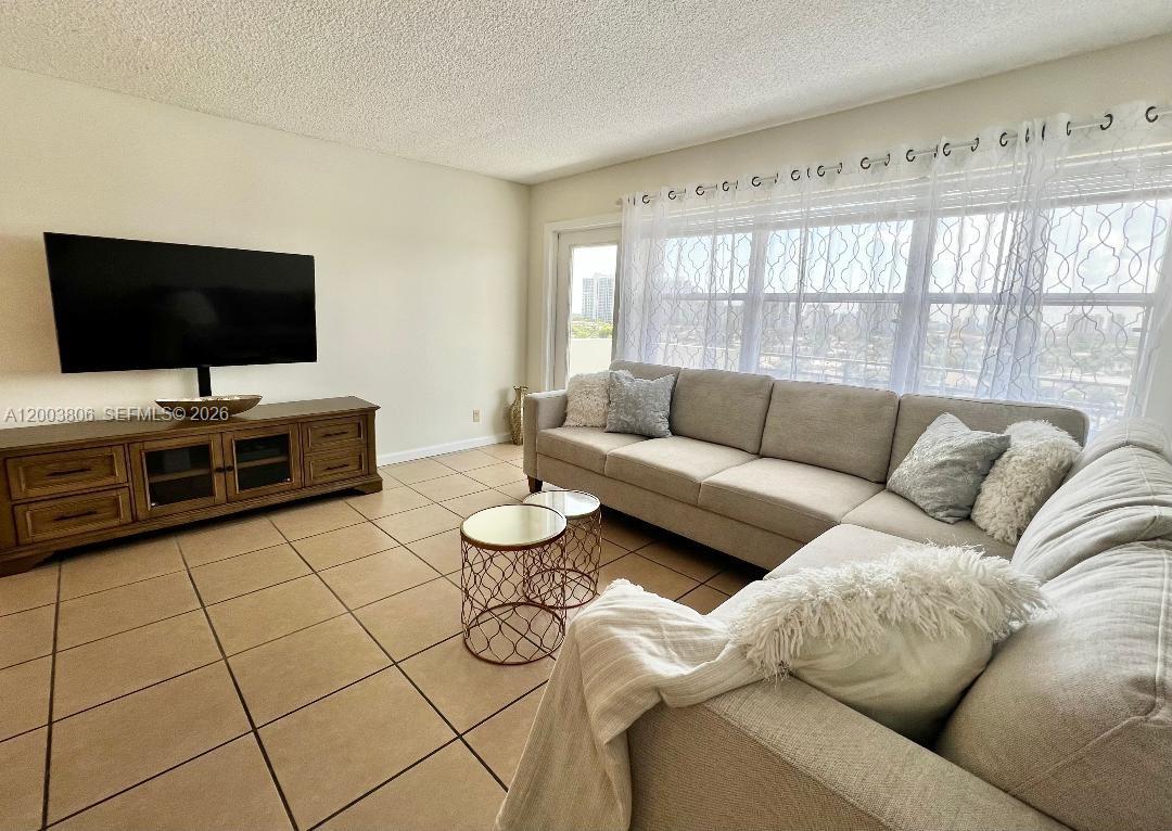 401 Golden Isles Drive 1011 Property Photo 3