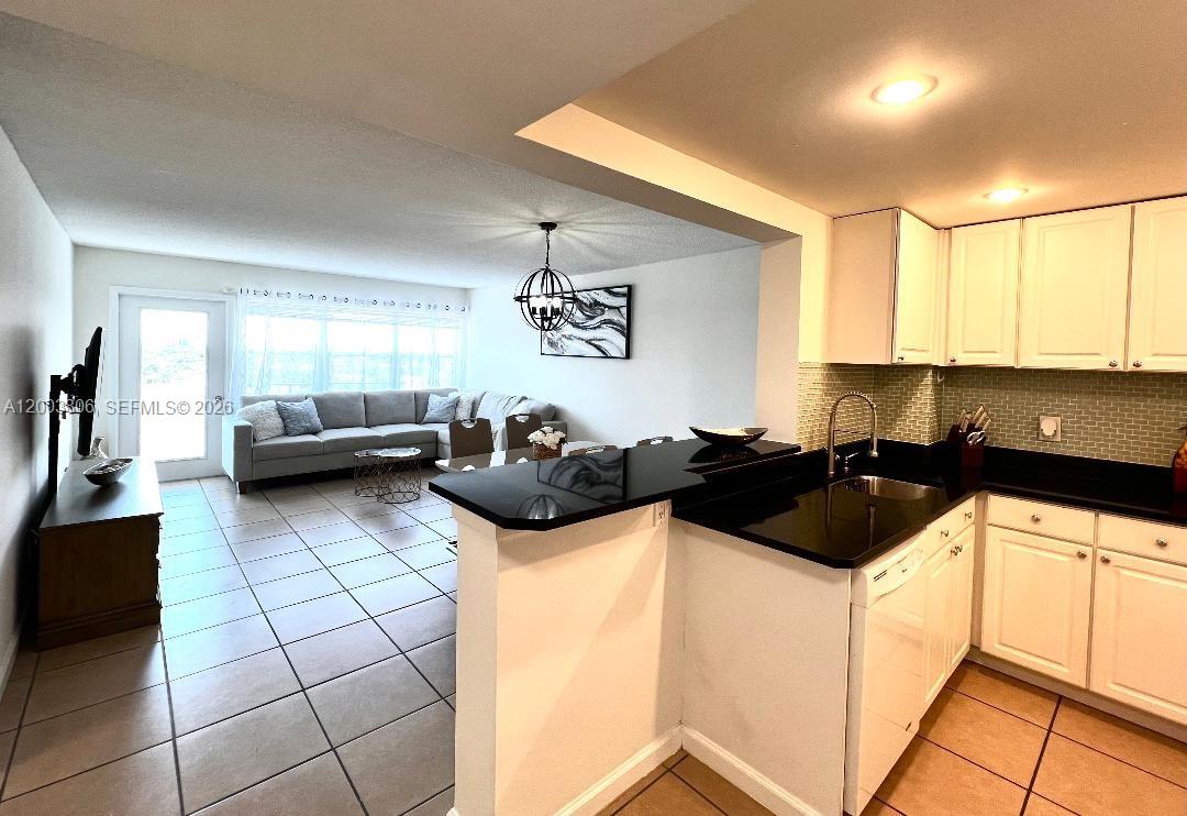 401 Golden Isles Drive 1011 Property Photo 13