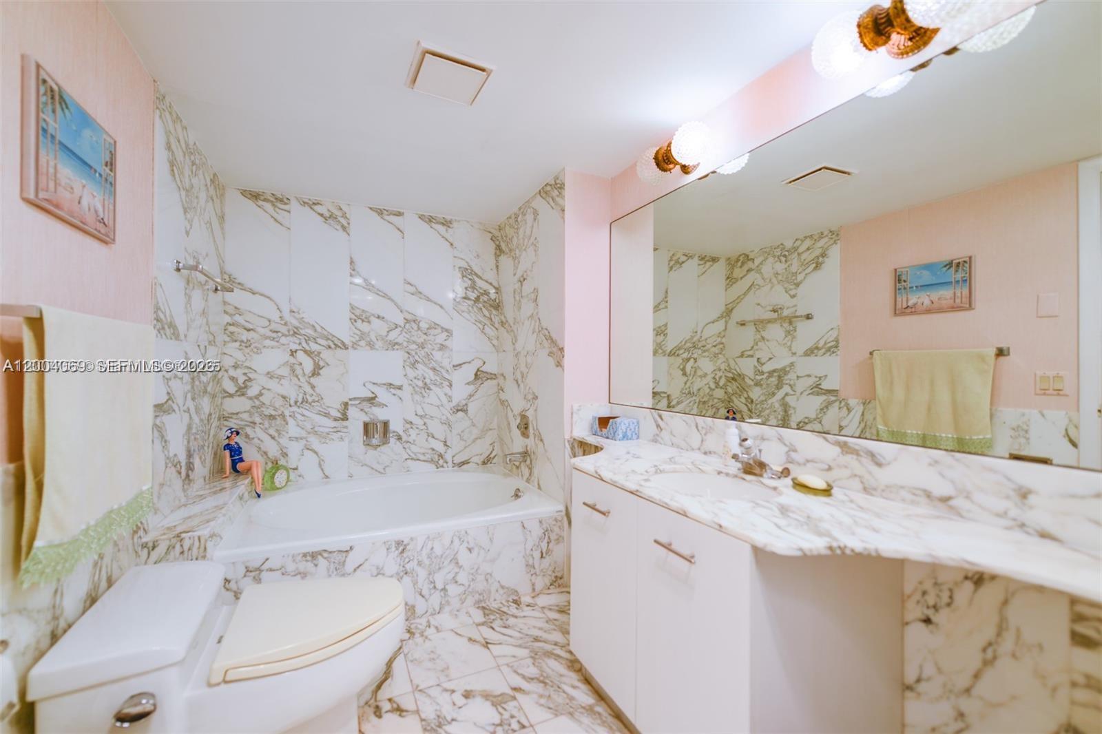 4900 N Ocean Boulevard 1619 Property Photo 17