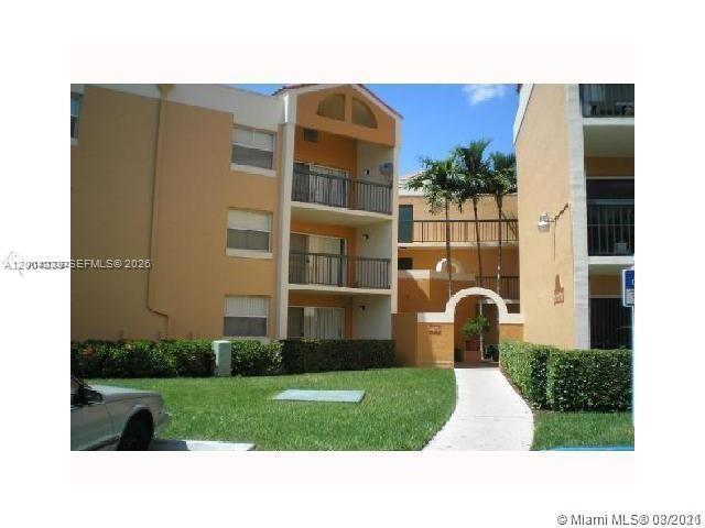 6292 Nw 186th Street 306 Property Photo 1