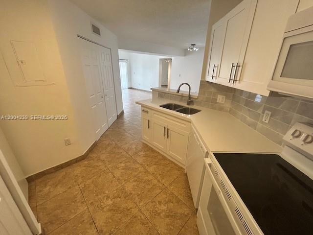 6292 Nw 186th Street 306 Property Photo 4