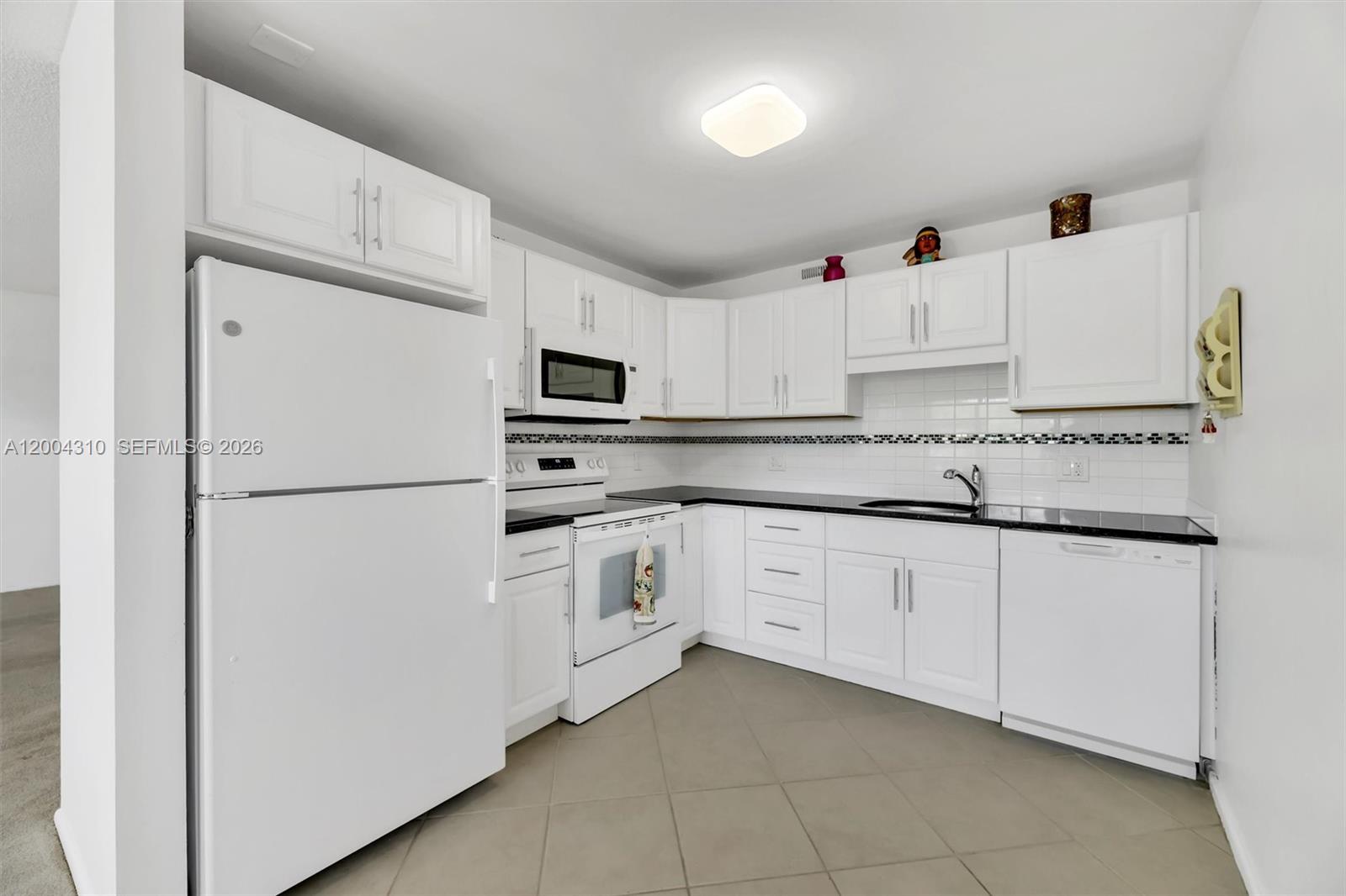3013 Ventnor G 3 Property Photo 4