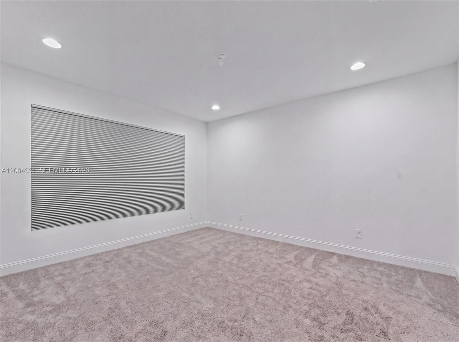 10105 Nw Brickhill Drive Property Photo 14