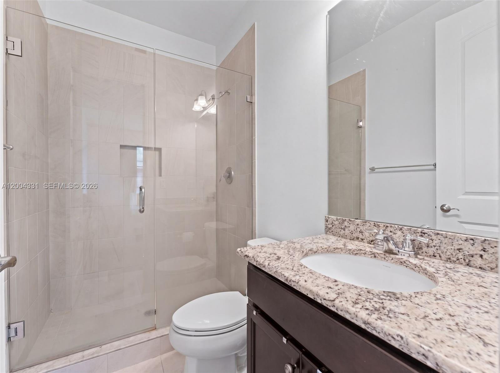 10105 Nw Brickhill Drive Property Photo 22