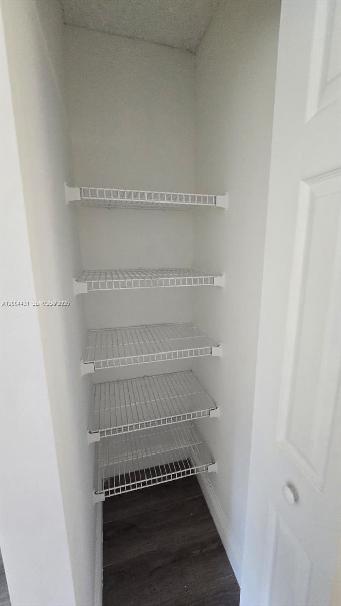 A12004431 Property Photo 13