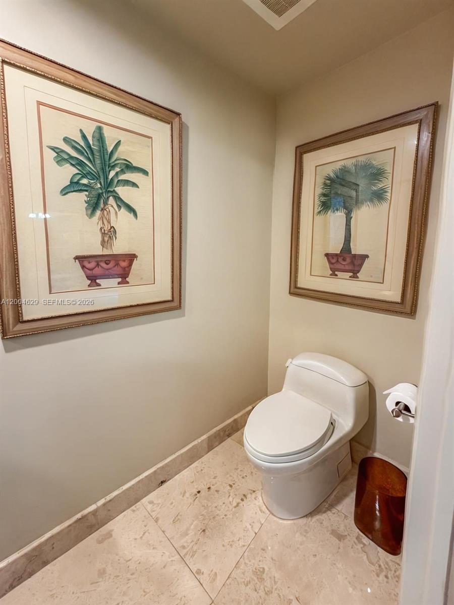 333 Las Olas Way 304 Property Photo 11