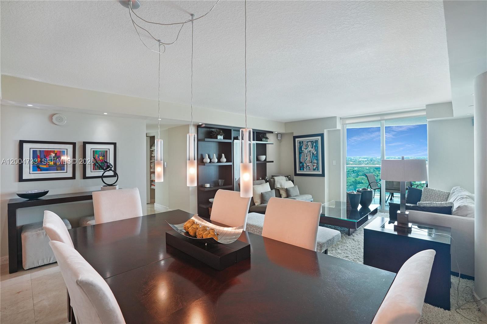2101 Brickell Avenue 1812 Property Photo 11