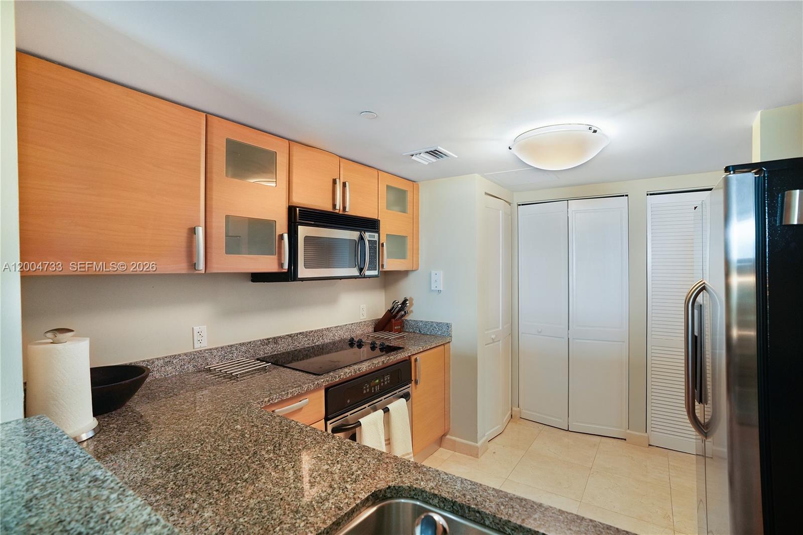 2101 Brickell Avenue 1812 Property Photo 13