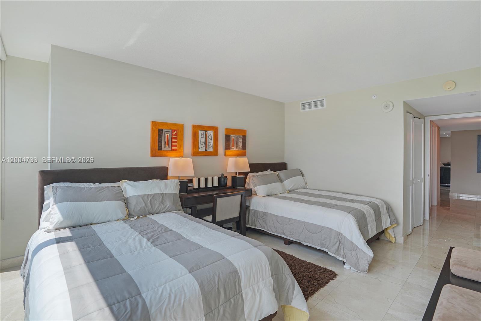 2101 Brickell Avenue 1812 Property Photo 25