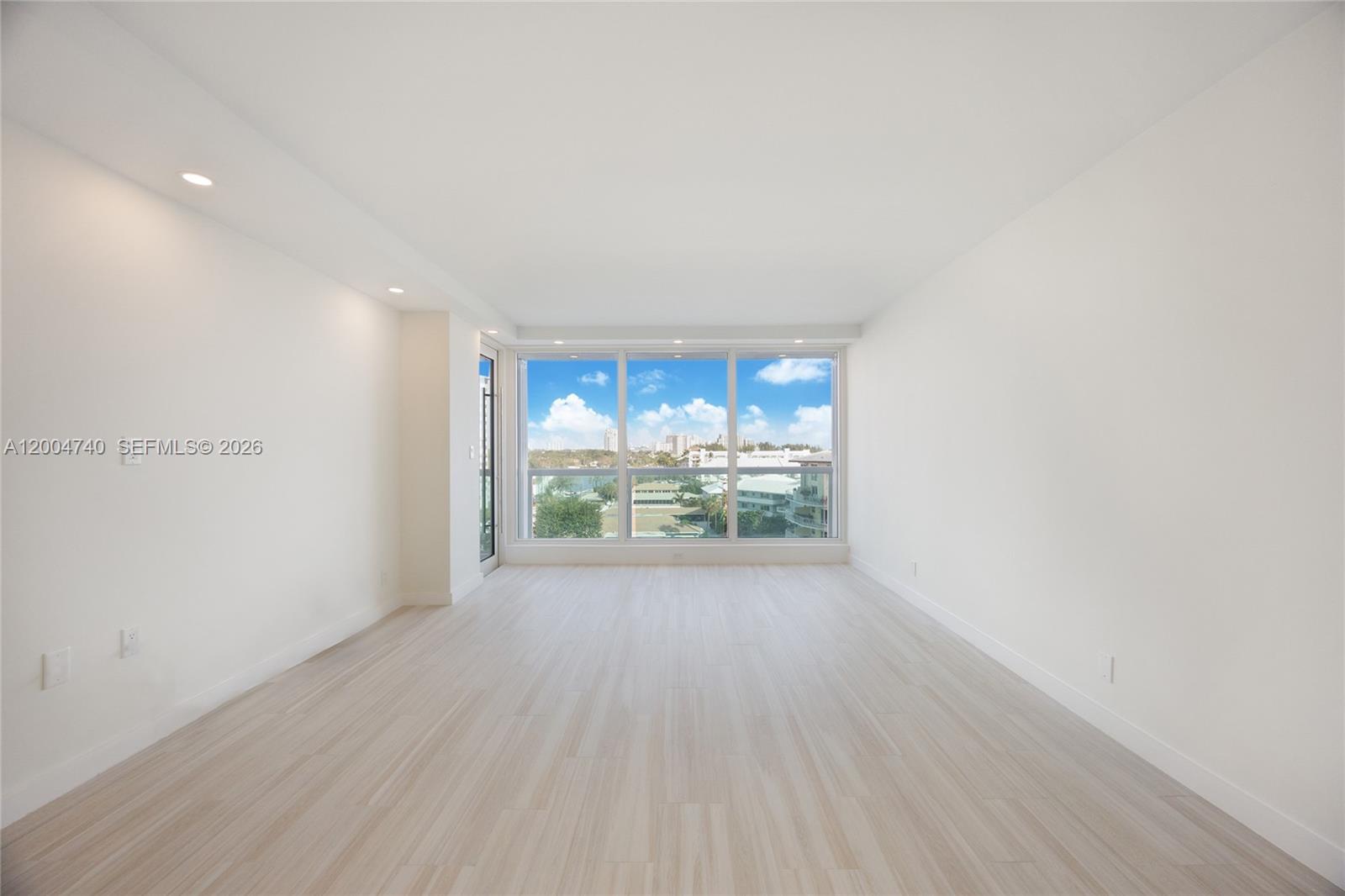 2100 S Ocean Lane 601 Property Photo 10