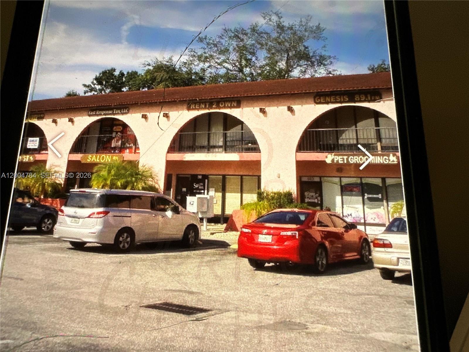 429 429 West Vine Street Property Photo 1