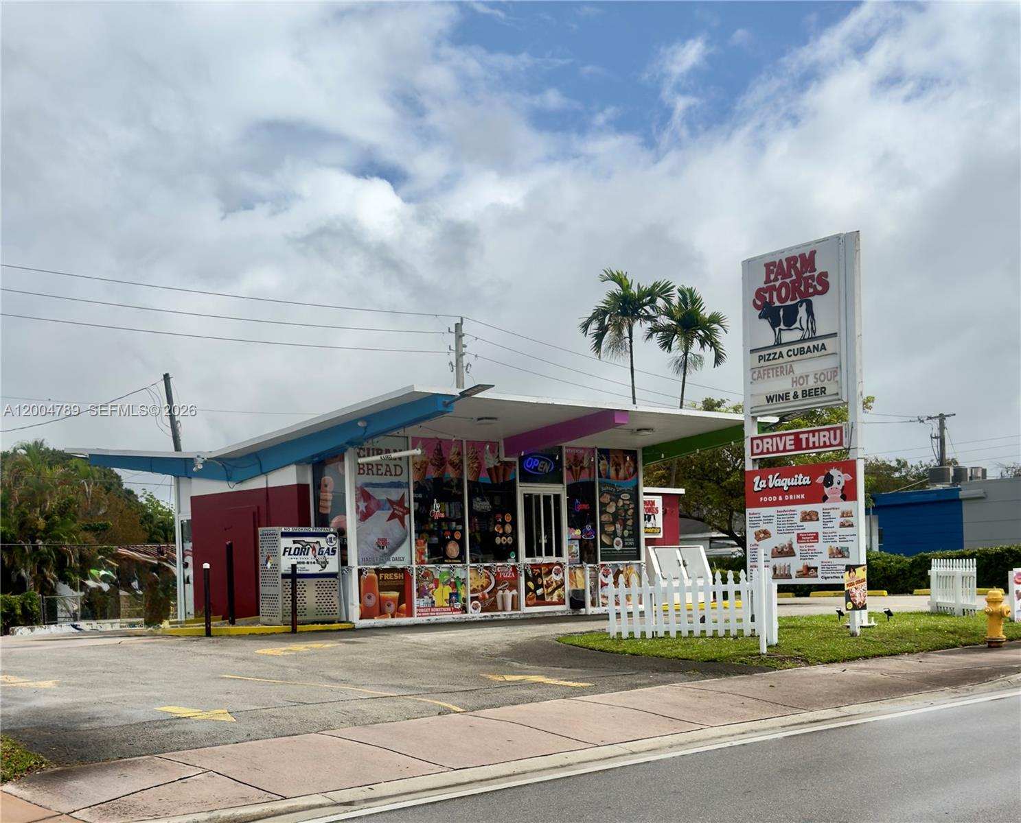 Farm Store Coral Gables Property Photo 2