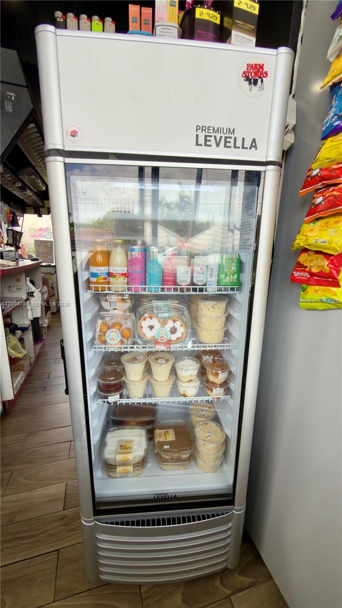 Farm Store Coral Gables Property Photo 13