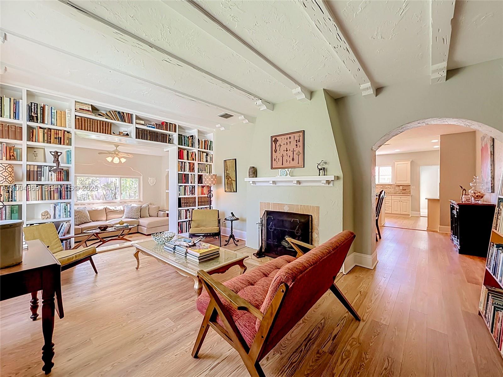 1029 Harrison Street Property Photo 2