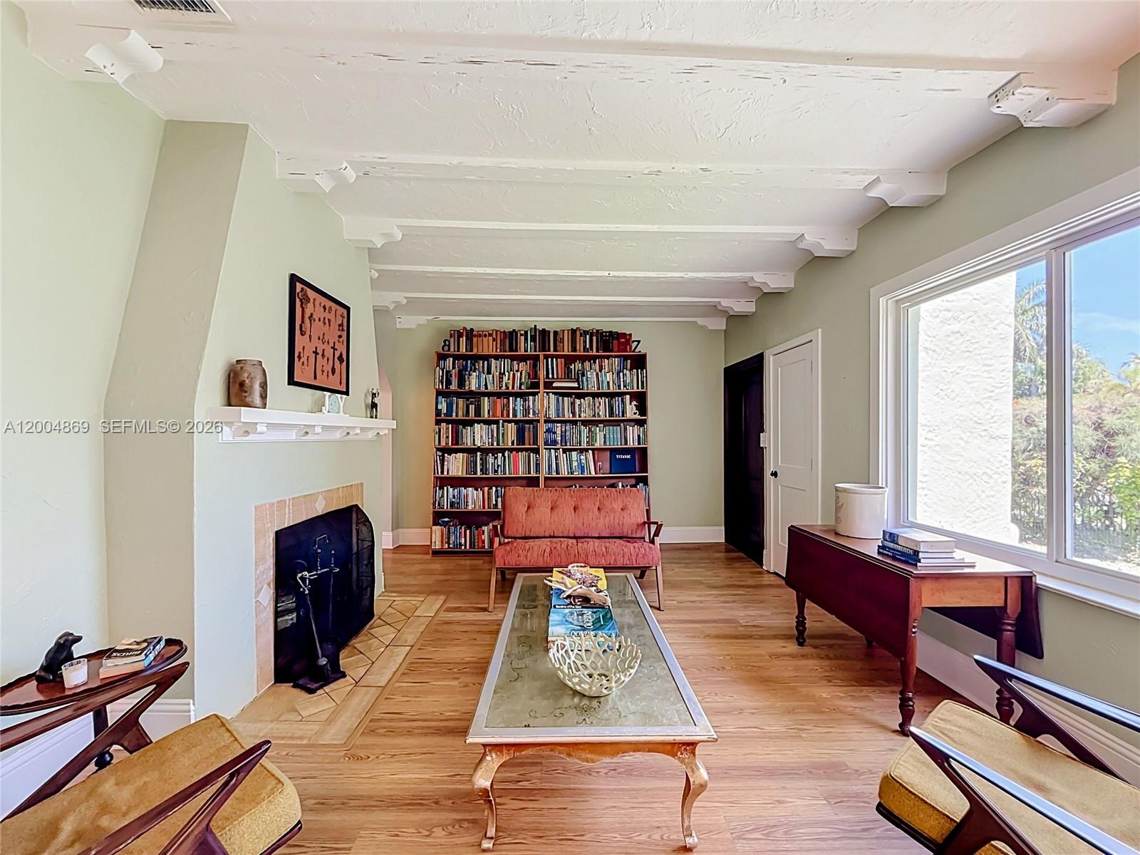 1029 Harrison Street Property Photo 7