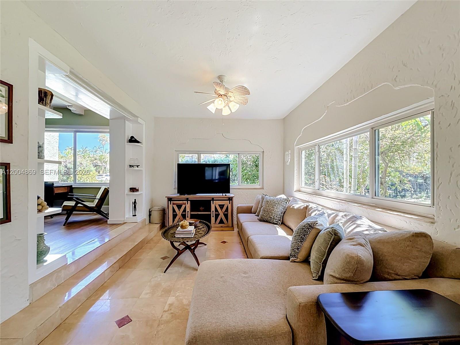 1029 Harrison Street Property Photo 15