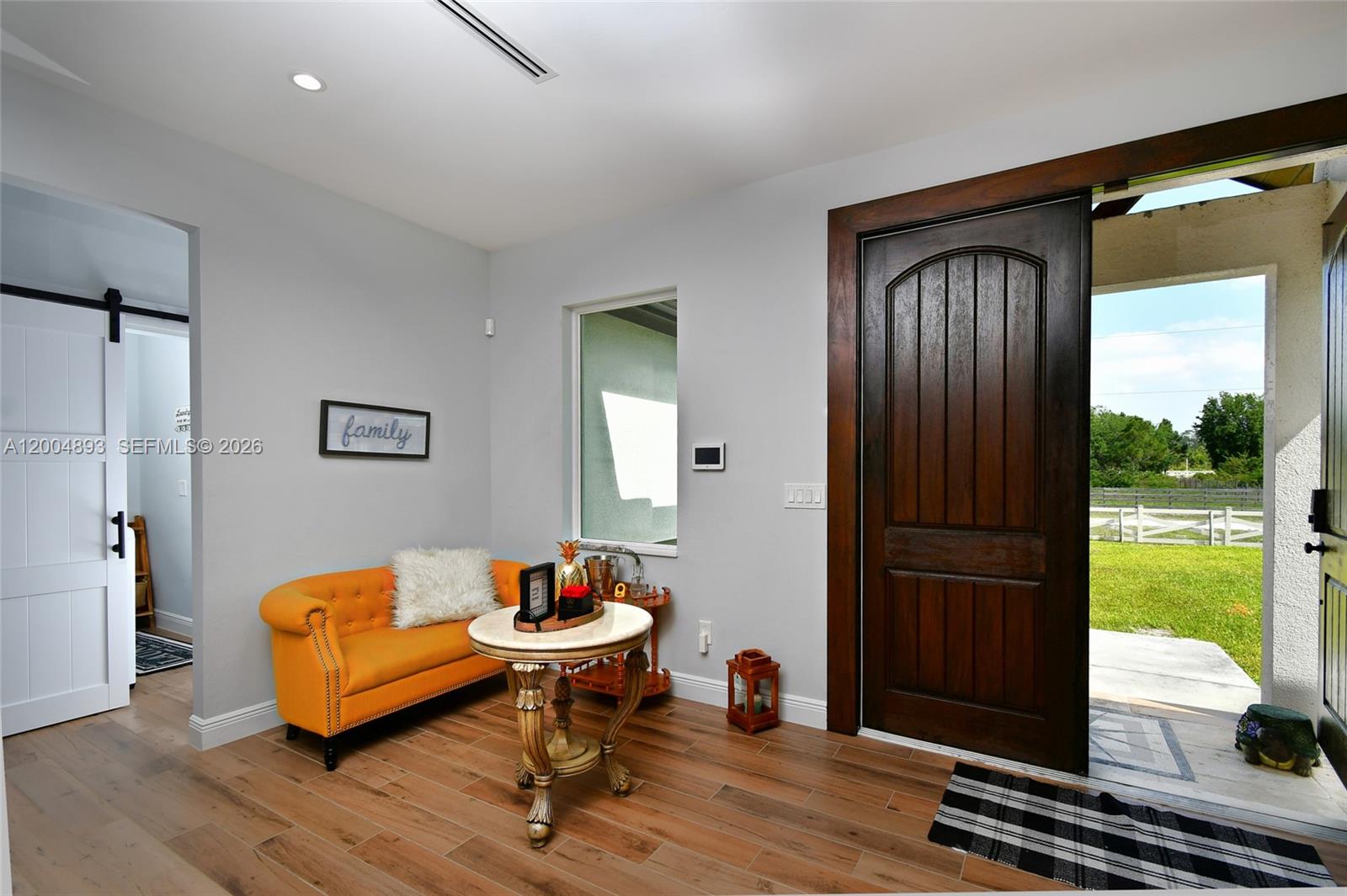 7655 17th Place Property Photo 7