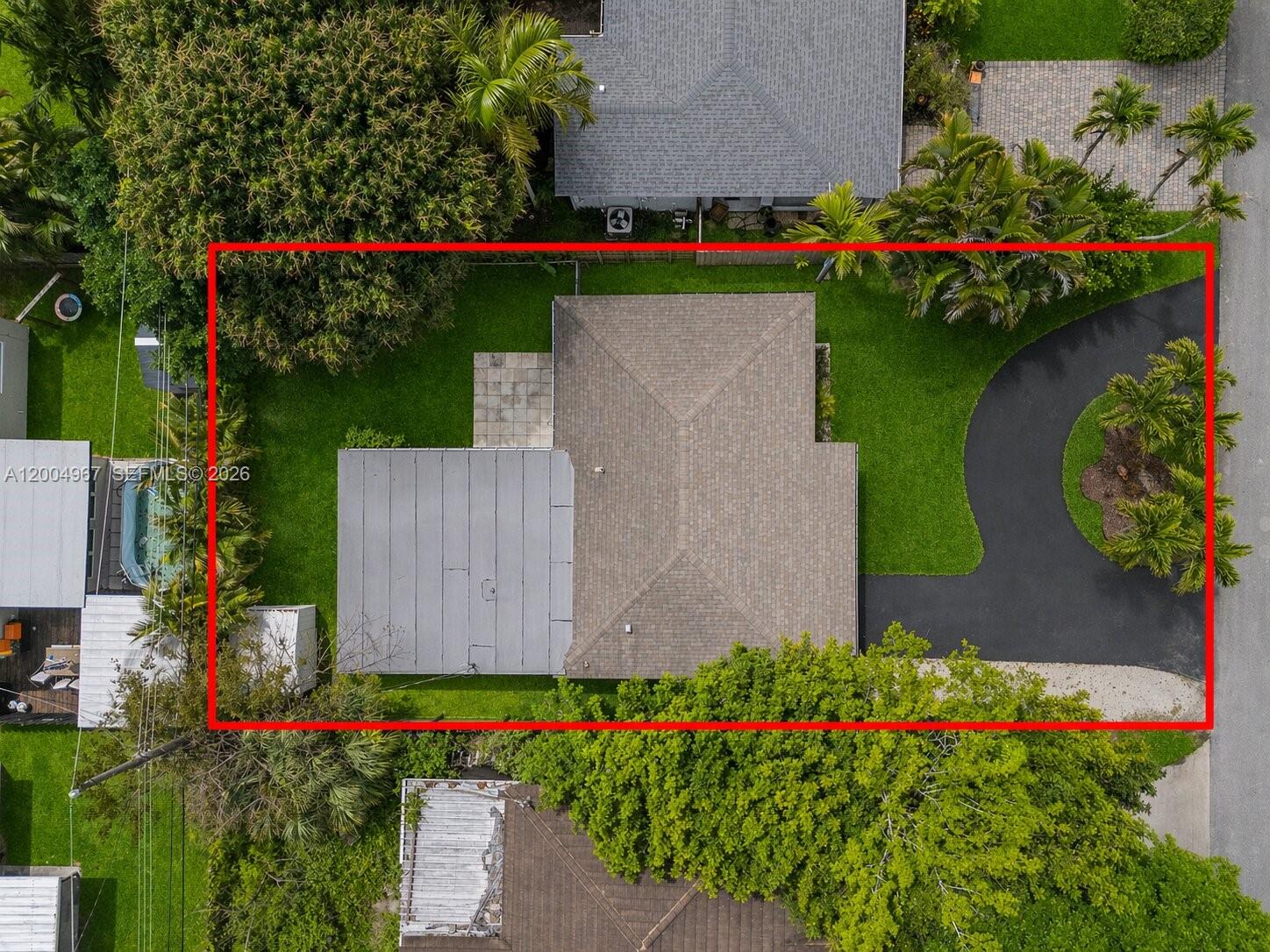 A12004967 Property Photo 38