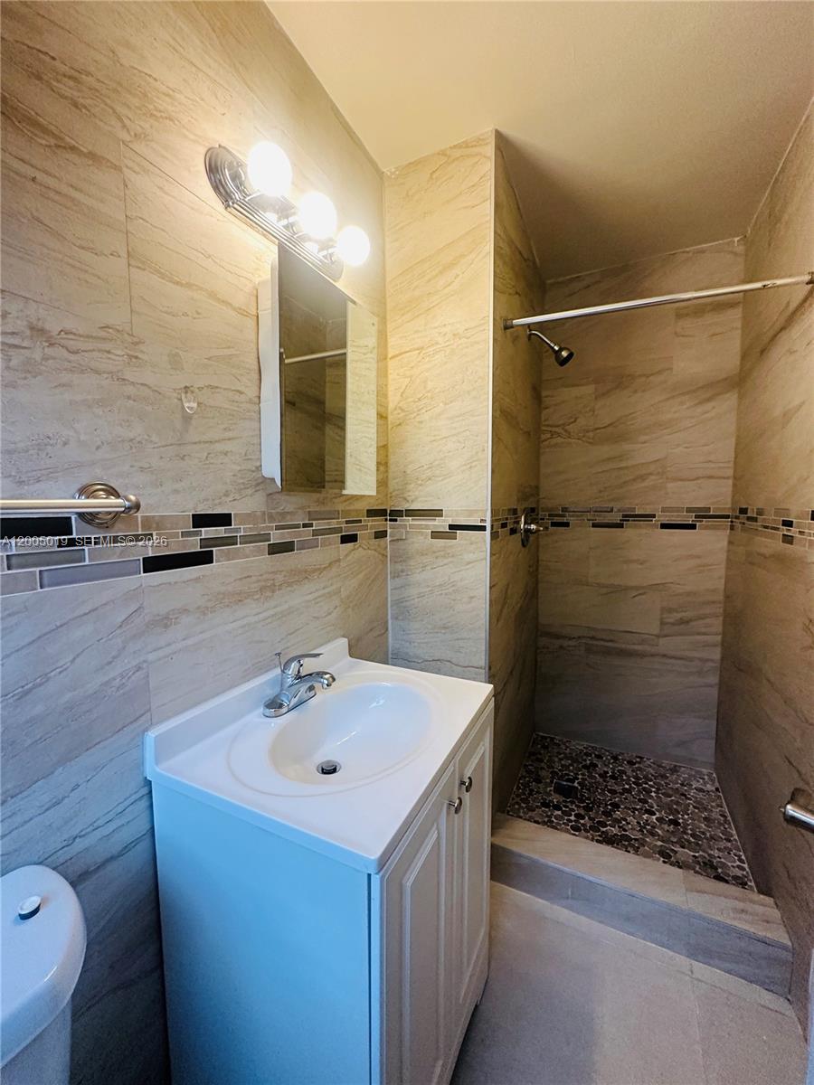 1708 Van Buren Street 3 Property Photo 3