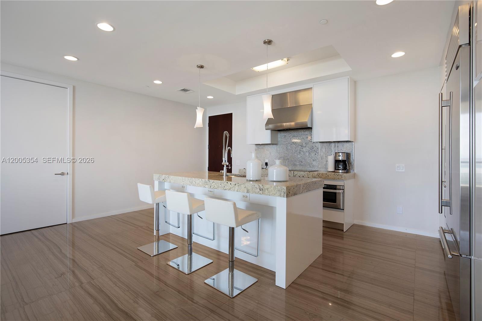 9705 Collins Avenue 1805n Property Photo 8