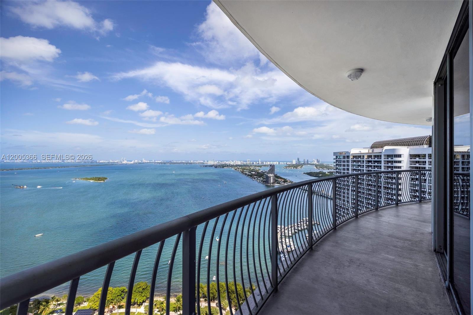 1750 N Bayshore Drive 3801 Property Photo 3