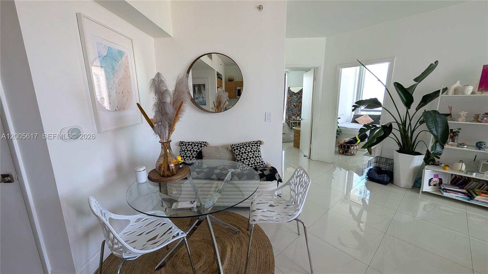 350 S Miami Avenue 2813 Property Photo 2