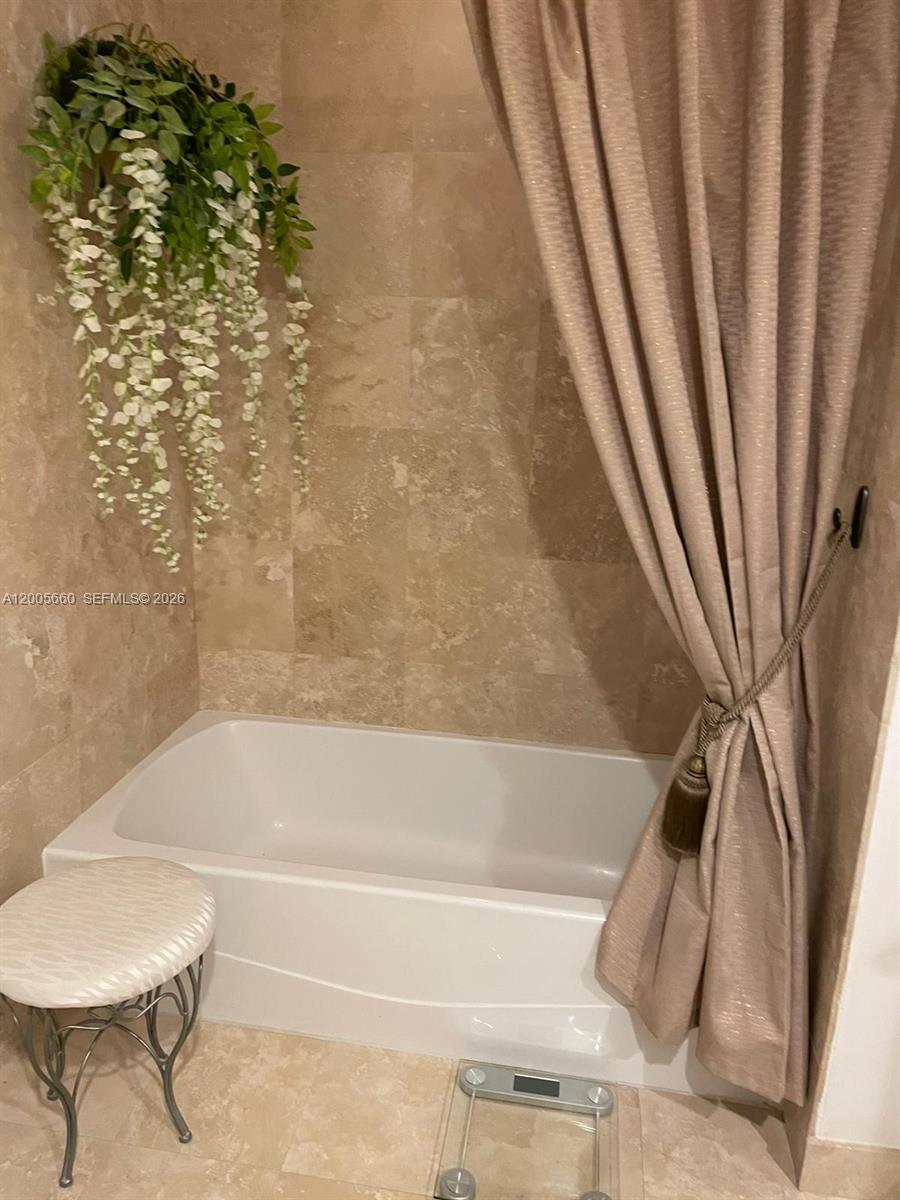 1745 E Hallandale Beach Boulevard 301w Property Photo 9