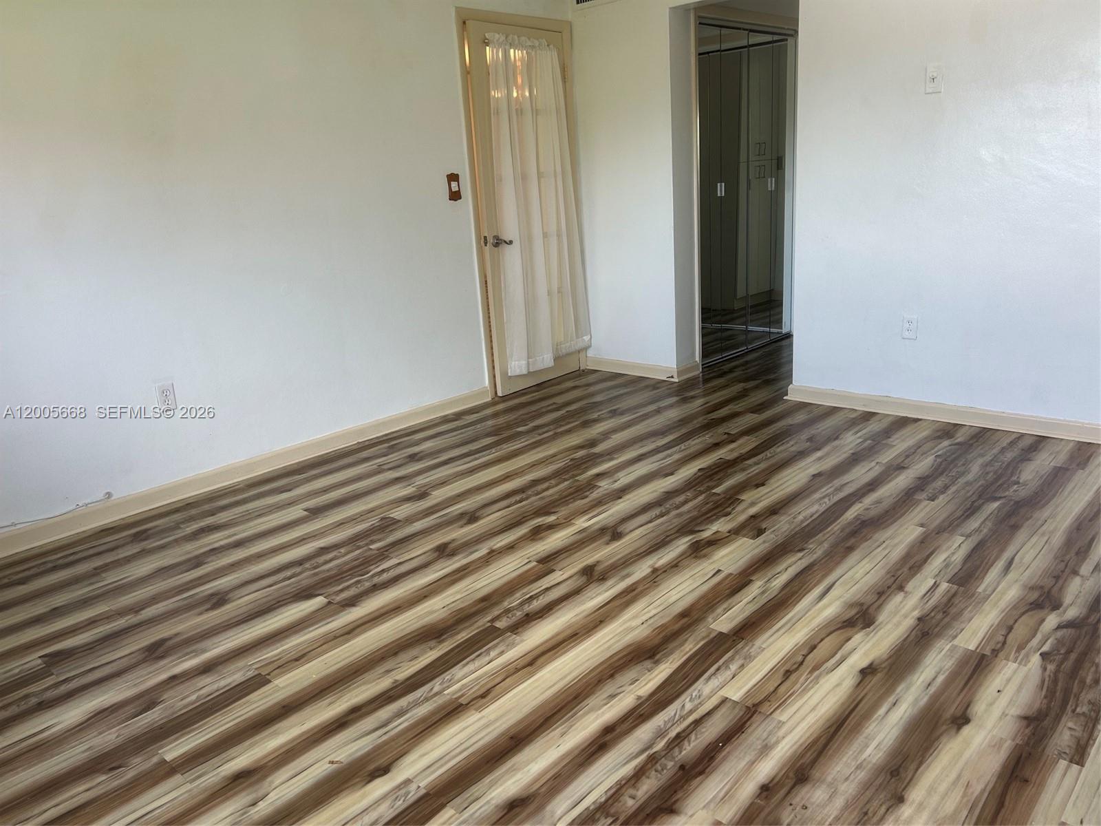 18901 Ne 14th Avenue 101 Property Photo 12