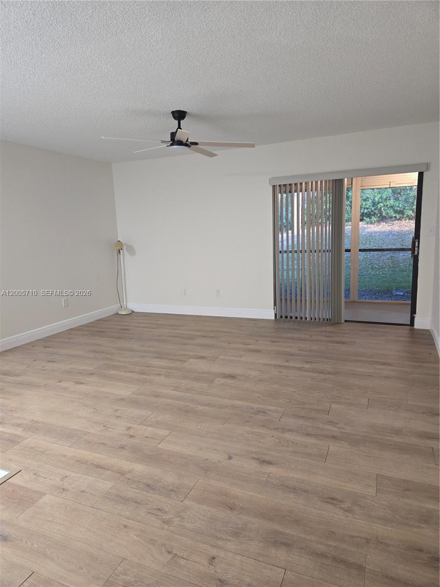 9610 S Belfort Circle 107 Property Photo 4