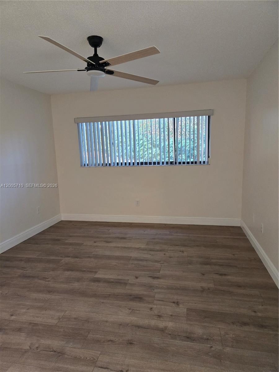 9610 S Belfort Circle 107 Property Photo 14