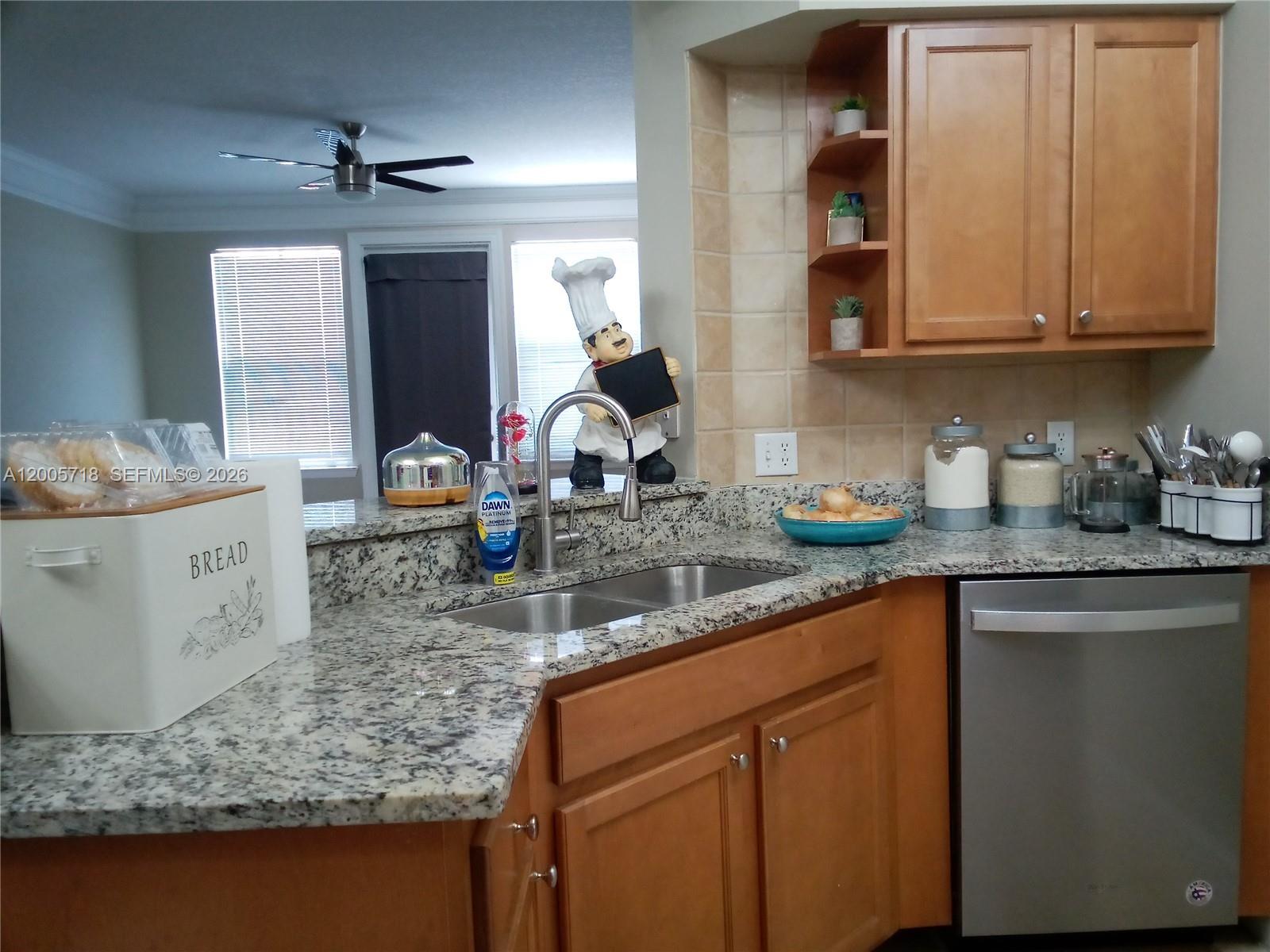 9845 Baywinds Drive 6308 Property Photo 11
