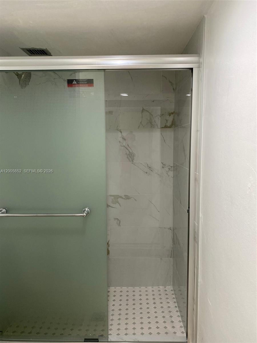 7031 Environ Boulevard 221 Property Photo 15