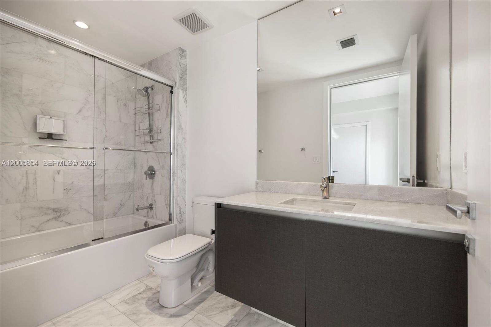 1451 Brickell Avenue 4002 Property Photo 18