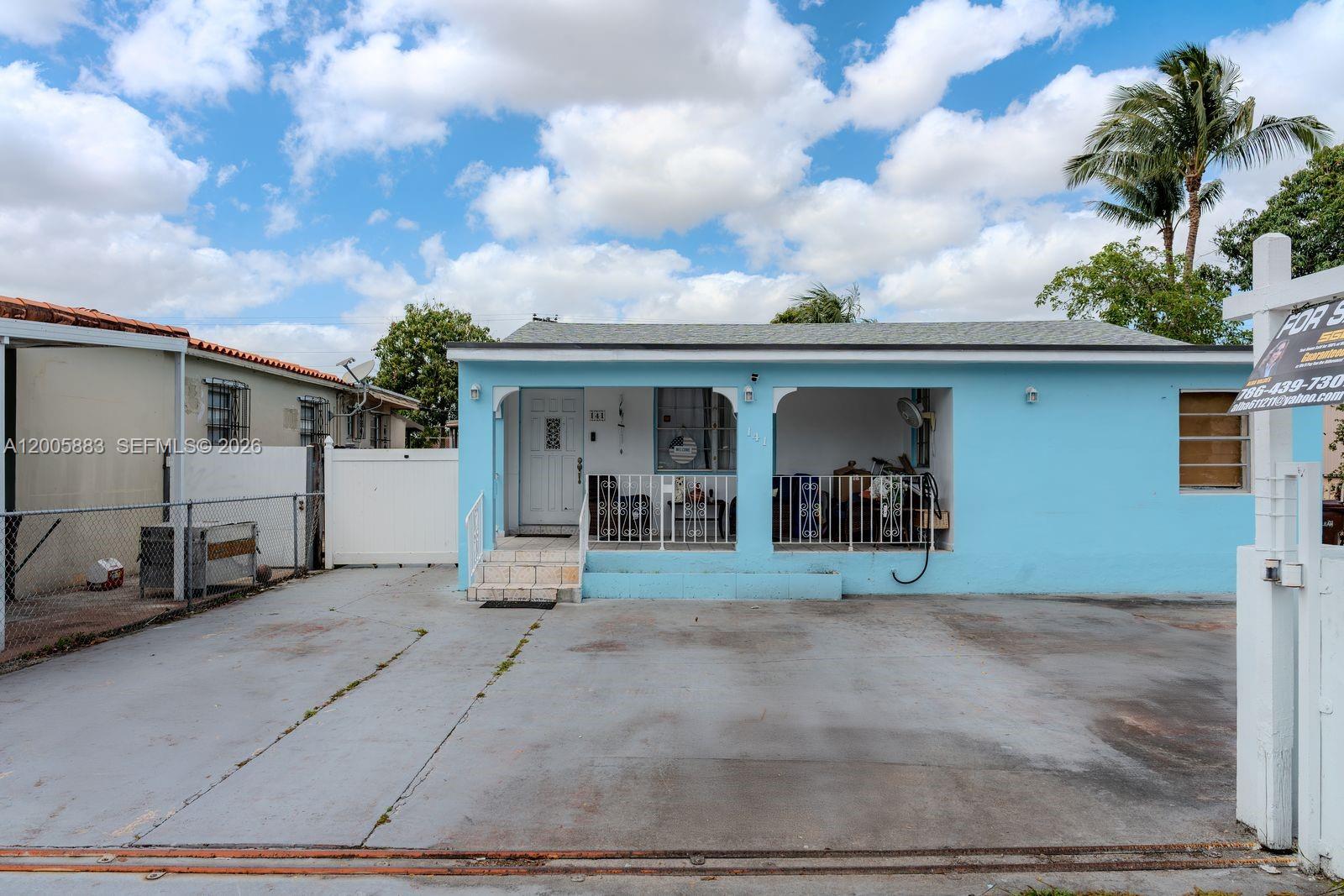 141 E 16th Street Property Photo 3