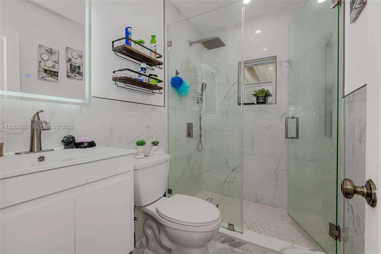 367 E 46th Street Property Photo 15