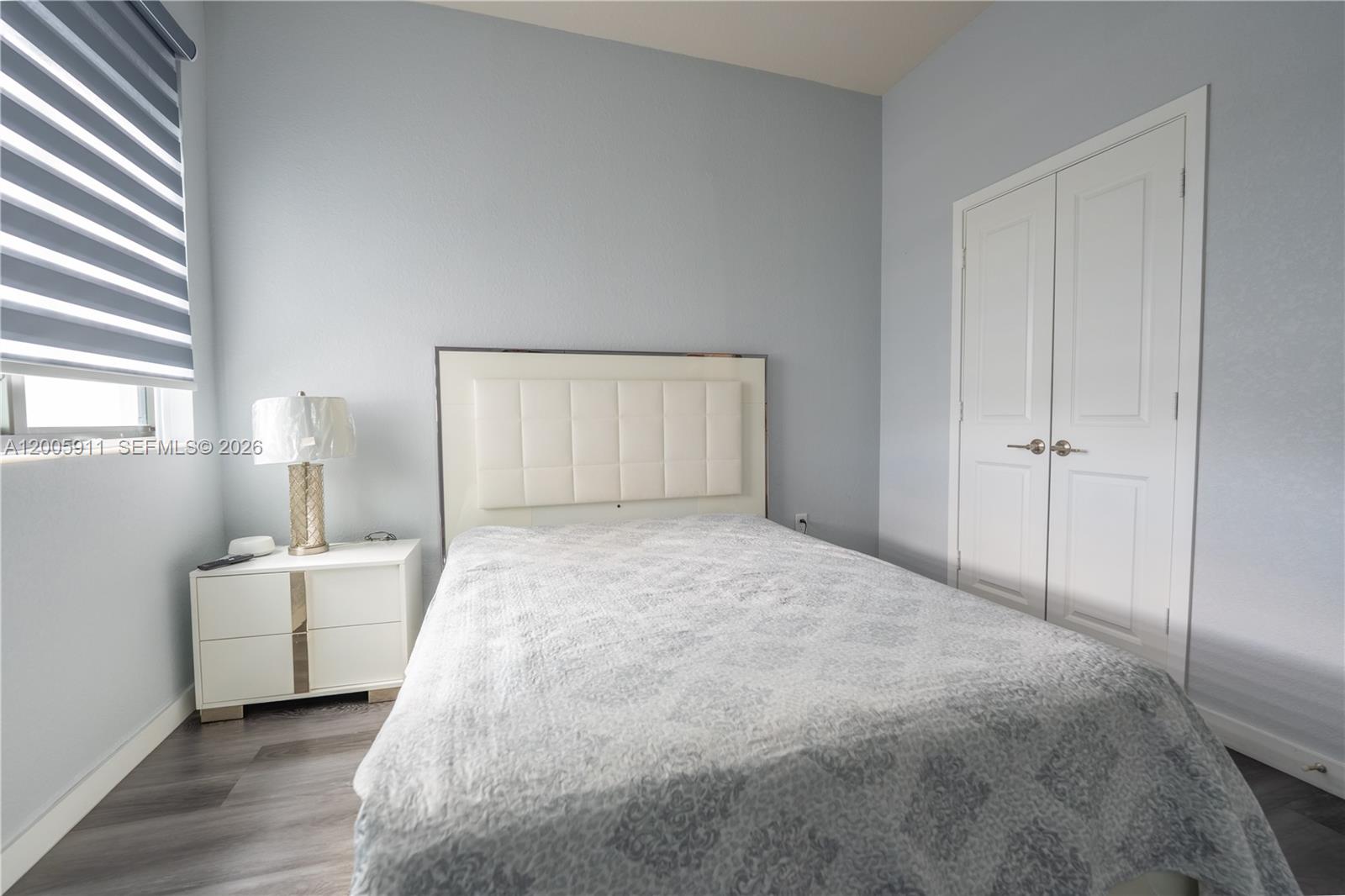 A12005911 Property Photo 25